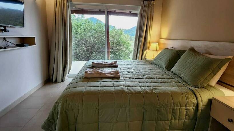 Imagen de la habitación del Hotel Vista Alegre Natural Resort. Foto 14