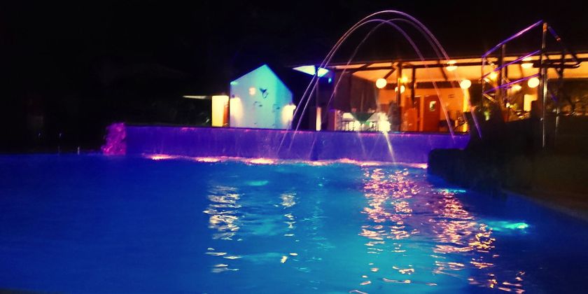 Imagen de la piscina del Hotel Vista Ballena. Foto 9