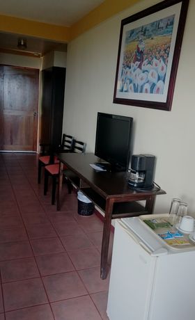 Imagen de la piscina del Hotel Vista Ballena. Foto 12