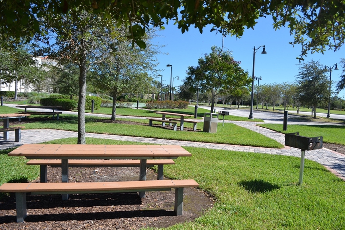 Imagen de los exteriores del Hotel Vista Cay Commons By Ovh360. Foto 10