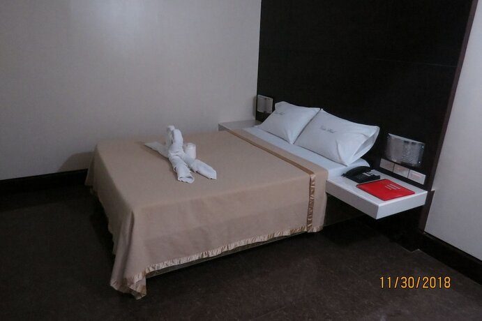 Imagen general del Hotel Vista Cubao. Foto 9