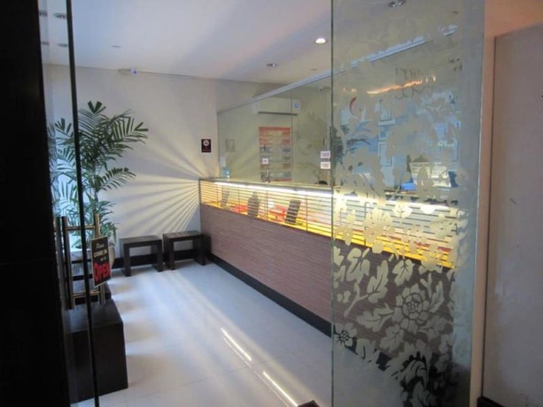 Imagen general del Hotel Vista Cubao. Foto 15
