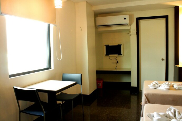 Imagen de la habitación del Hotel Vista Cubao. Foto 29