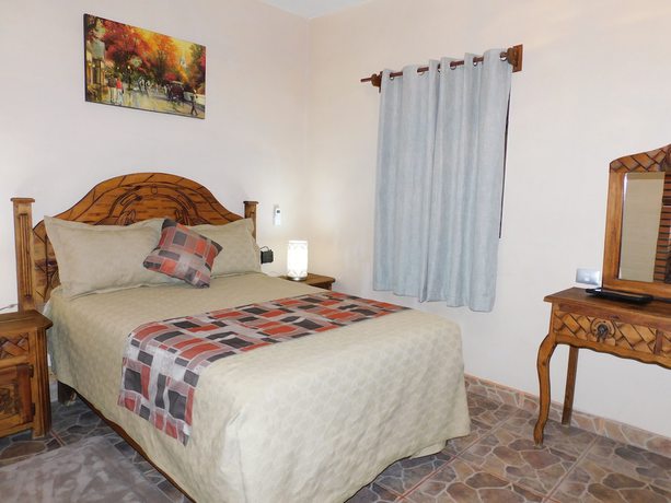Imagen de la habitación del Hotel Vista Del Sol Apartments. Foto 9