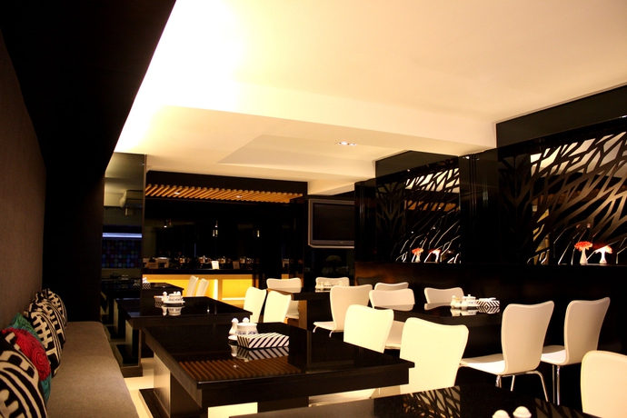 Imagen del bar/restaurante del Hotel Vista Express. Foto 3