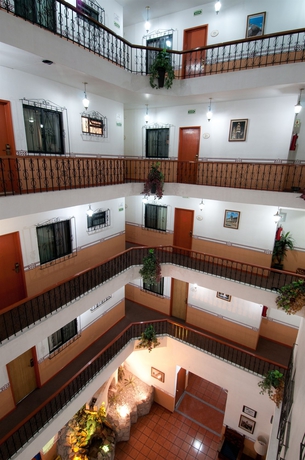 Imagen de los interiores del Hotel Vista Express Morelia By Arriva Hospitality Group. Foto 9