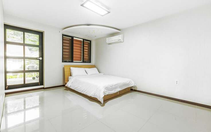 Imagen general del Hotel Vista Hill Pool Villa. Foto 9