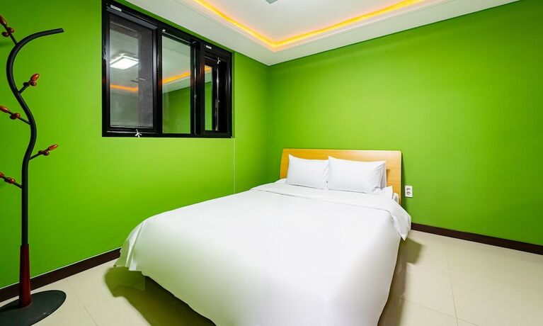 Imagen de la habitación del Hotel Vista Hill Pool Villa. Foto 13