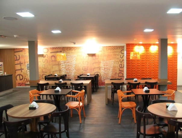 Imagen del bar/restaurante del Hotel Vista Inn Express Contagem. Foto 4
