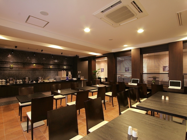 Imagen del bar/restaurante del Hotel Vista Kumamoto Airport. Foto 3