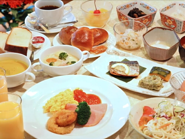 Imagen del bar/restaurante del Hotel Vista Kumamoto Airport. Foto 4