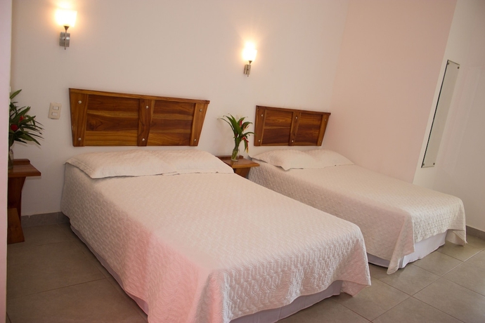 Imagen de la habitación del Hotel Vista Lago Ecoresort. Foto 3