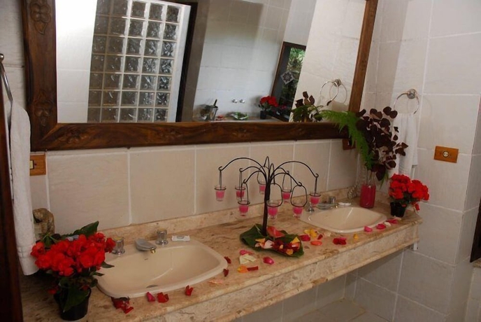 Imagen de la habitación del Hotel Vista Linda. Foto 9