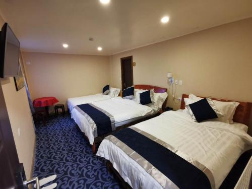Imagen de la habitación del Hotel Vista Mar, PUERTO MONTT. Foto 12