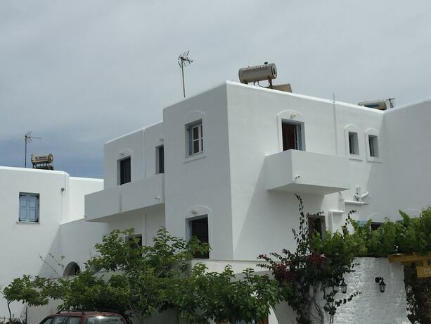 Imagen general del Hotel Vista Mare. Foto 1