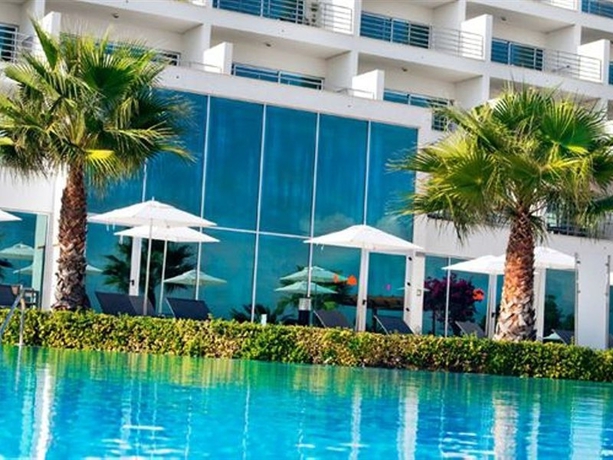 Imagen general del Hotel Vista Marina Apartamentos Turisticos. Foto 3