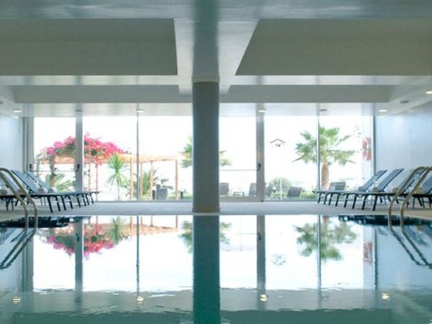 Imagen general del Hotel Vista Marina Apartamentos Turisticos. Foto 4