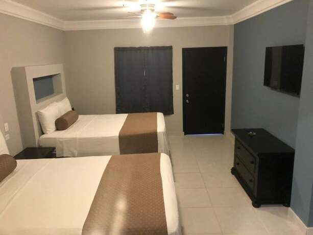 Imagen general del Hotel Vista Marina. Foto 11