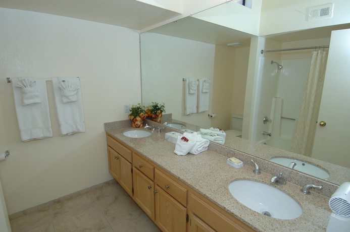 Imagen de la habitación del Hotel Vista Mirage Resort. Foto 6