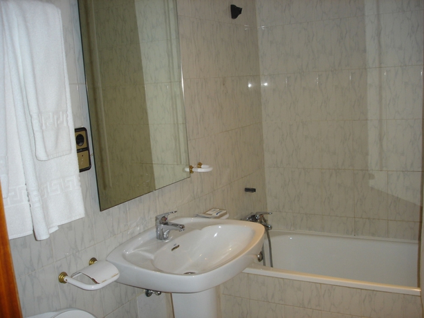 Imagen de la habitación del Hotel Vista Nevada. Foto 9