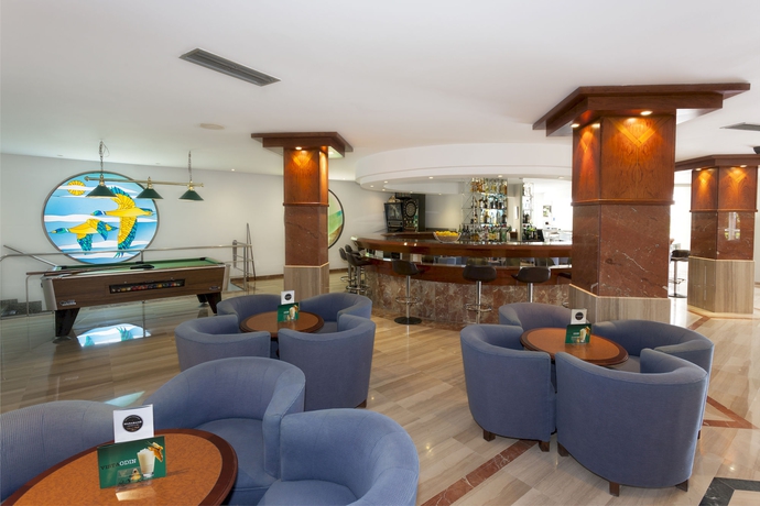 Imagen de los interiores del Hotel Vista Odín. Foto 10