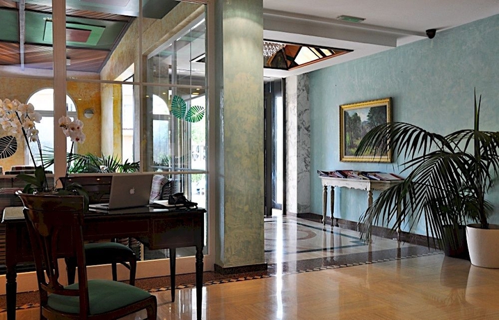 Imagen de los interiores del Hotel Vista Odín. Foto 11