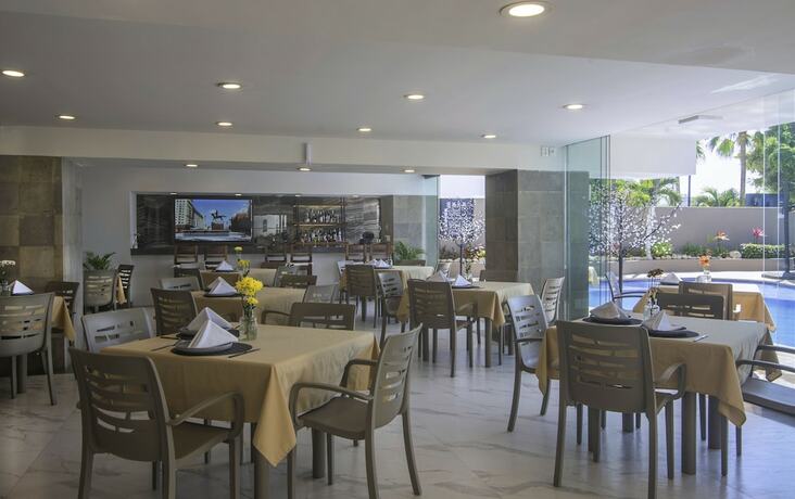 Imagen general del Hotel Vista Pier - Adults Only. Foto 4