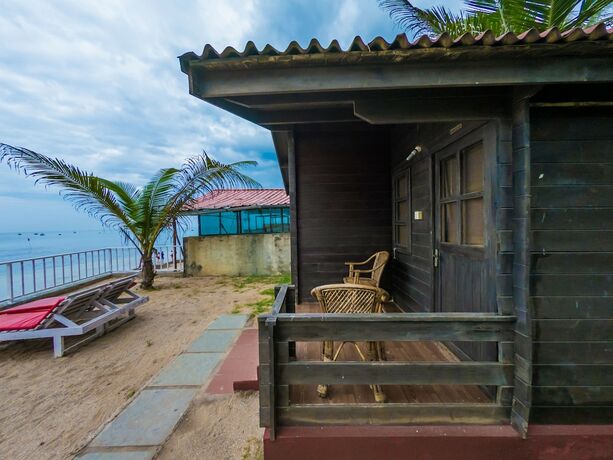 Imagen general del Hotel Vista Praia Beachfront Cottages. Foto 11
