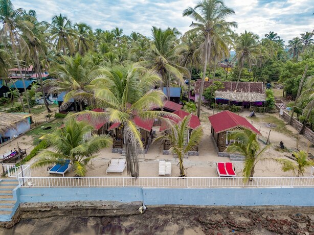 Imagen general del Hotel Vista Praia Beachfront Cottages. Foto 12