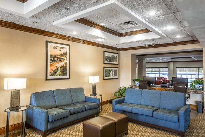 Imagen de los interiores del Hotel Vista Suites Near Island and Leconte Convention Center. Foto 12