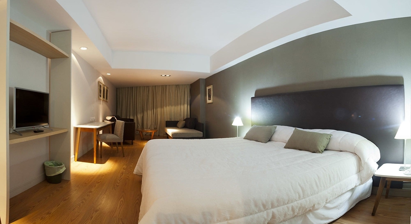 Imagen de la habitación del Hotel Vista Suites Spa and Golf. Foto 6