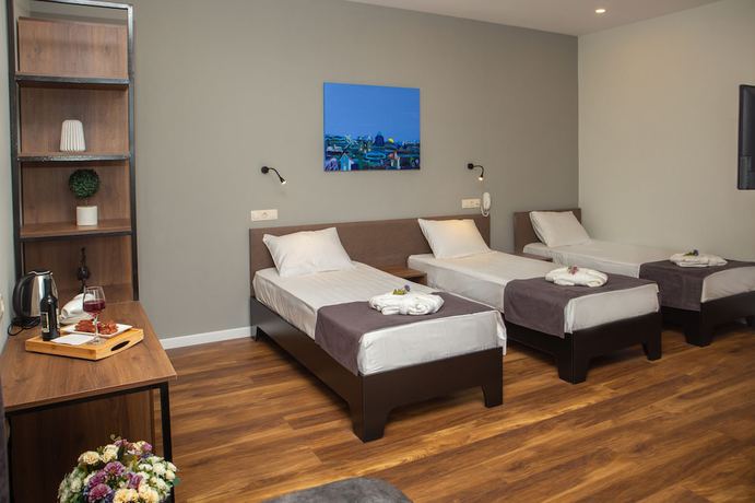 Imagen de la habitación del Hotel Vista, Tbilisi. Foto 8