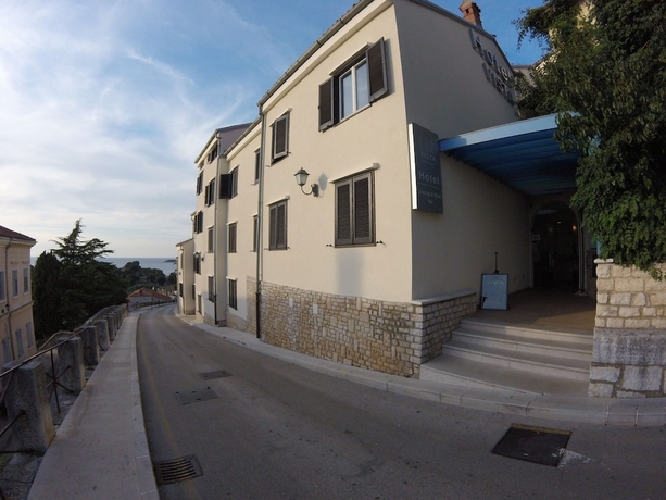 Imagen de los interiores del Hotel Vista, VRSAR. Foto 19