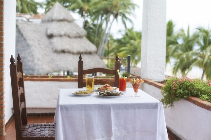 Imagen del bar/restaurante del Hotel Vista Vallarta All Suites On The Beach. Foto 5