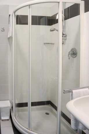 Imagen de la habitación del Hotel Vista and Residence. Foto 8