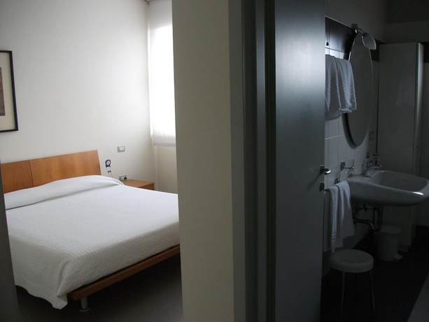 Imagen de la habitación del Hotel Vista and Residence. Foto 11