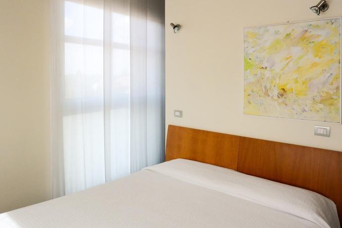 Imagen de la habitación del Hotel Vista and Residence. Foto 15