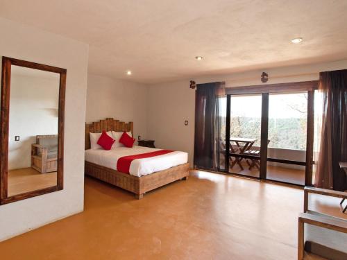 Imagen de la habitación del Hotel Vista del Bosque, Villa del Carb&oacute;n. Foto 16