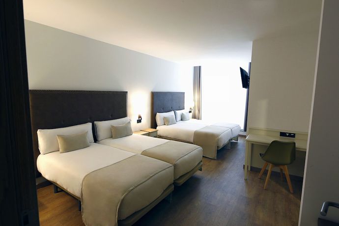 Imagen de la habitación del Hotel Vistalegre. Foto 14