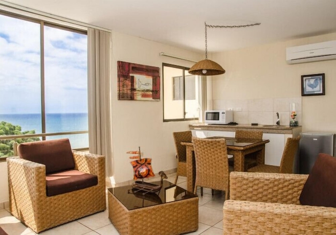 Imagen de la habitación del Hotel Vistalmar, Manta. Foto 8