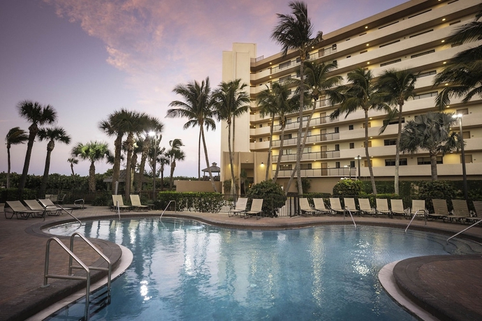 Imagen de los interiores del Hotel Vistana Beach Club. Foto 17