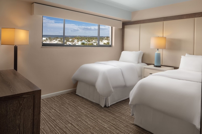 Imagen de la habitación del Hotel Vistana Beach Club. Foto 6