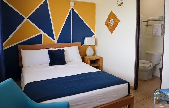 Imagen general del Hotel Vistas de la Bahia. Foto 5