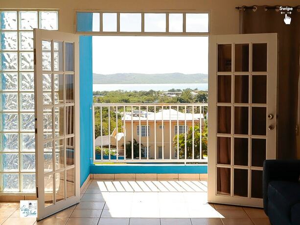 Imagen de la habitación del Hotel Vistas de la Bahia. Foto 16