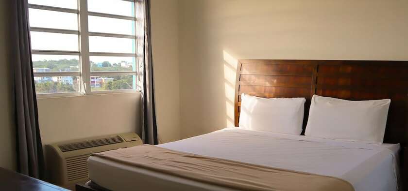 Imagen de la habitación del Hotel Vistas de la Bahia. Foto 20