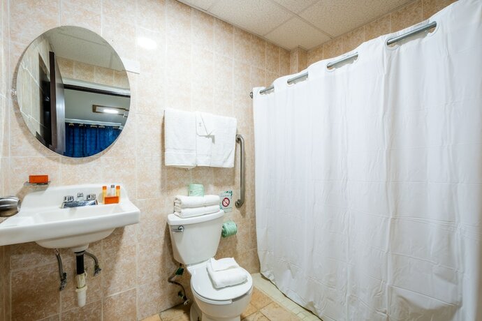 Imagen general del Hotel Vistas de la Bahia. Foto 12