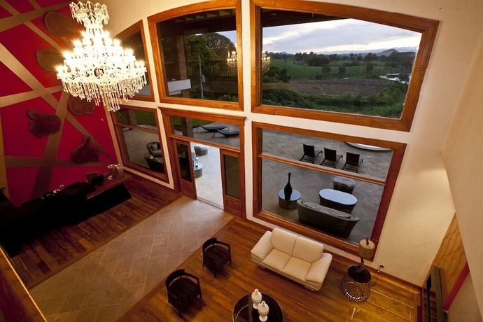 Imagen de los interiores del Hotel Visus Boutique and Spa. Foto 7