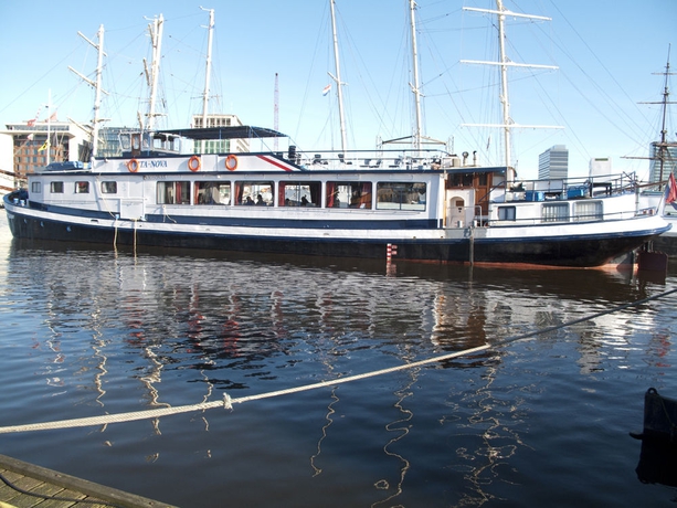 Imagen de los exteriores del Hotel Vita Nova. Foto 4