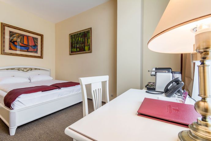 Imagen de la habitación del Hotel Vita-Hotel. Foto 2