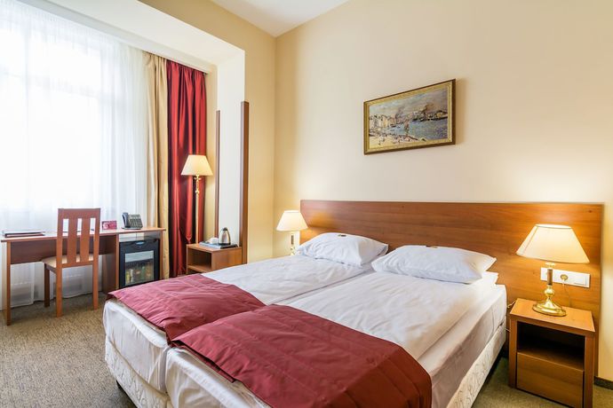 Imagen de la habitación del Hotel Vita-Hotel. Foto 7